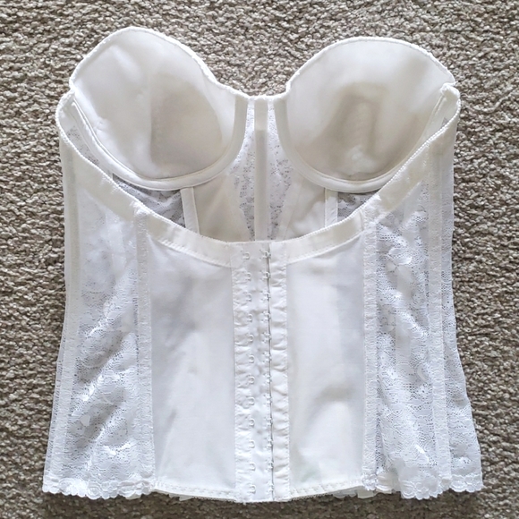 Carnival Women's strapless bustier - Picture 2 of 11